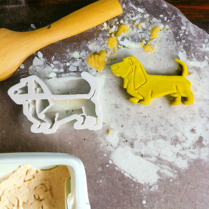 Weiner Dog Cookie Cutter - Perfect for Pup-Loving Baking Fun! Cookie Cutter for Birthdays, Dog Cookie Treats