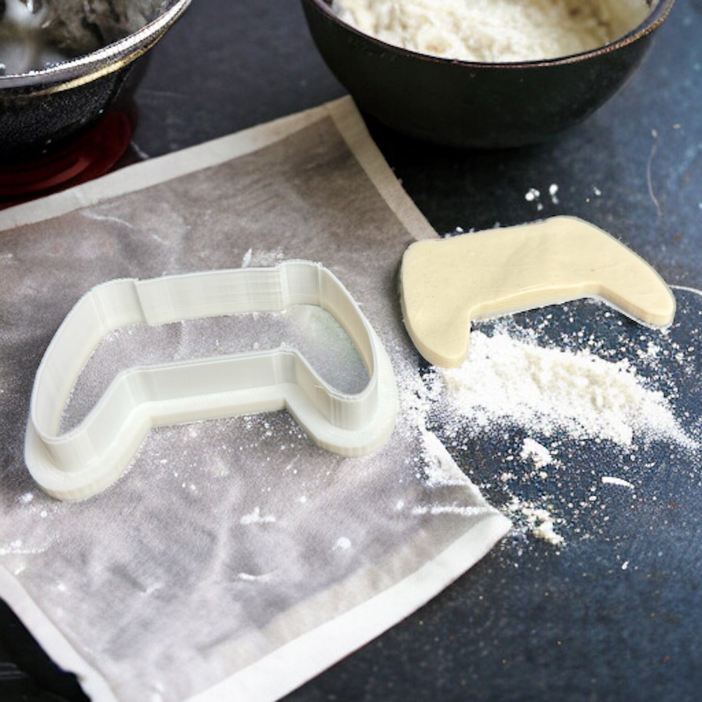 Game Controller Cookie Cutter - Perfect for Gaming Enthusiasts!